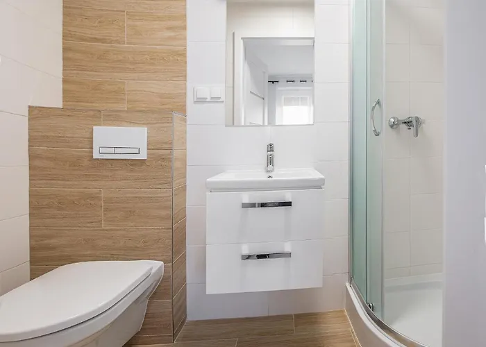 Family Homes - Lägenhet